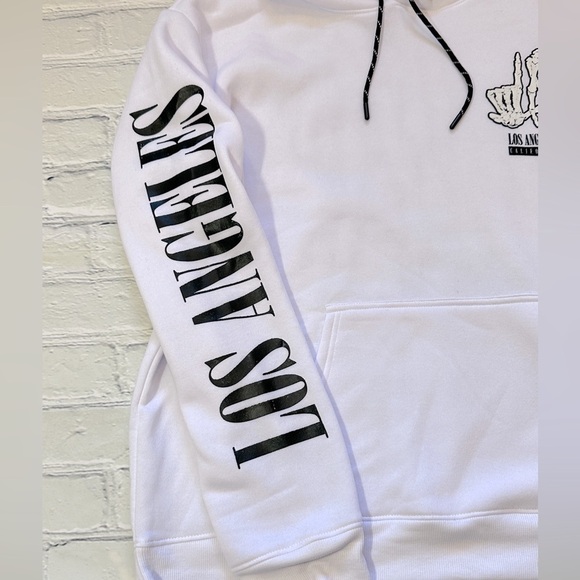 NWT RGSTR LA Bones Hoodie in White - Picture 3 of 6